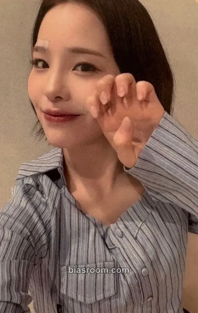 NiziU - Mako - LOVE LINE Album video call (fancall) counting stars