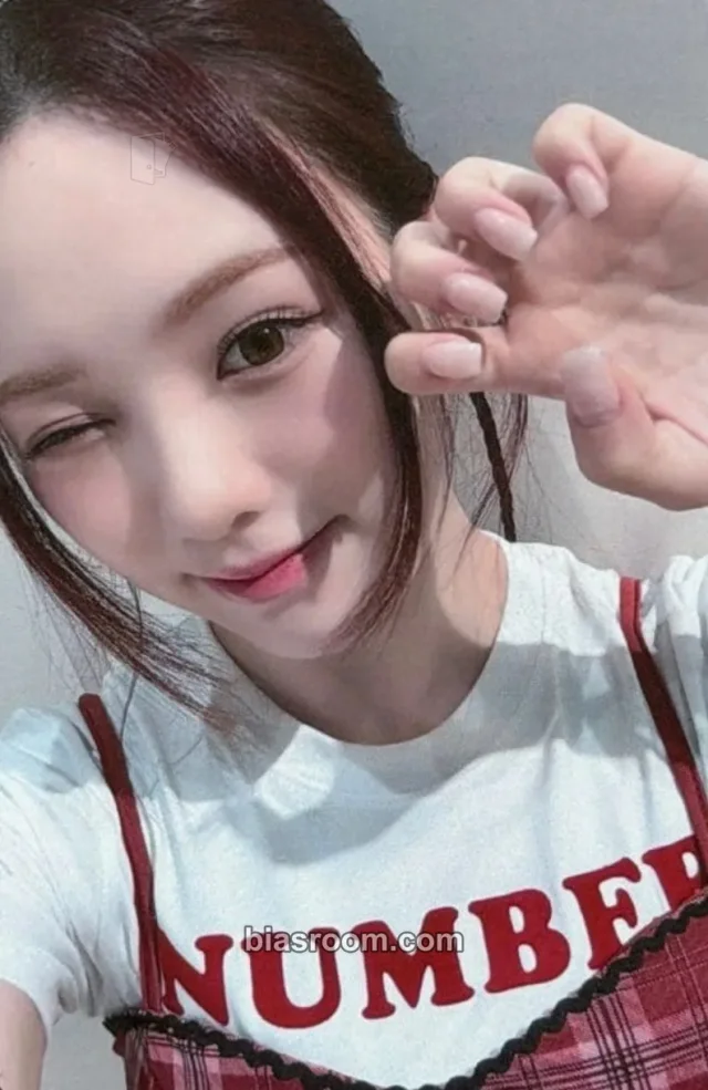 NiziU - Rio - LOVE LINE Album video call (fancall) counting stars