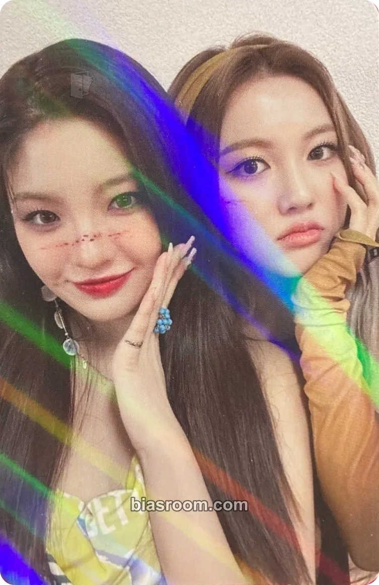 Diamond Photocard - TRI.BE - TRI.BE K-pop photocard