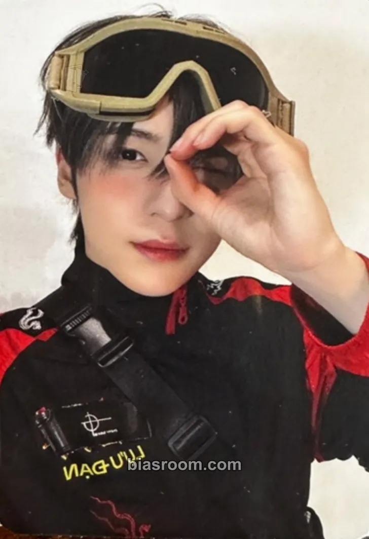Yunho ANITEEZ IN TREASURE Photocard - ATEEZ - ATEEZ K-pop photocard