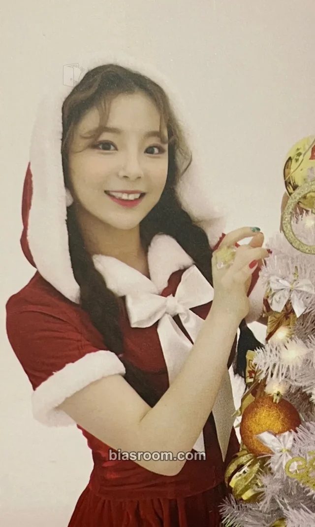 SATURDAY - Chohee - To Sunday Christmas Album album photocard