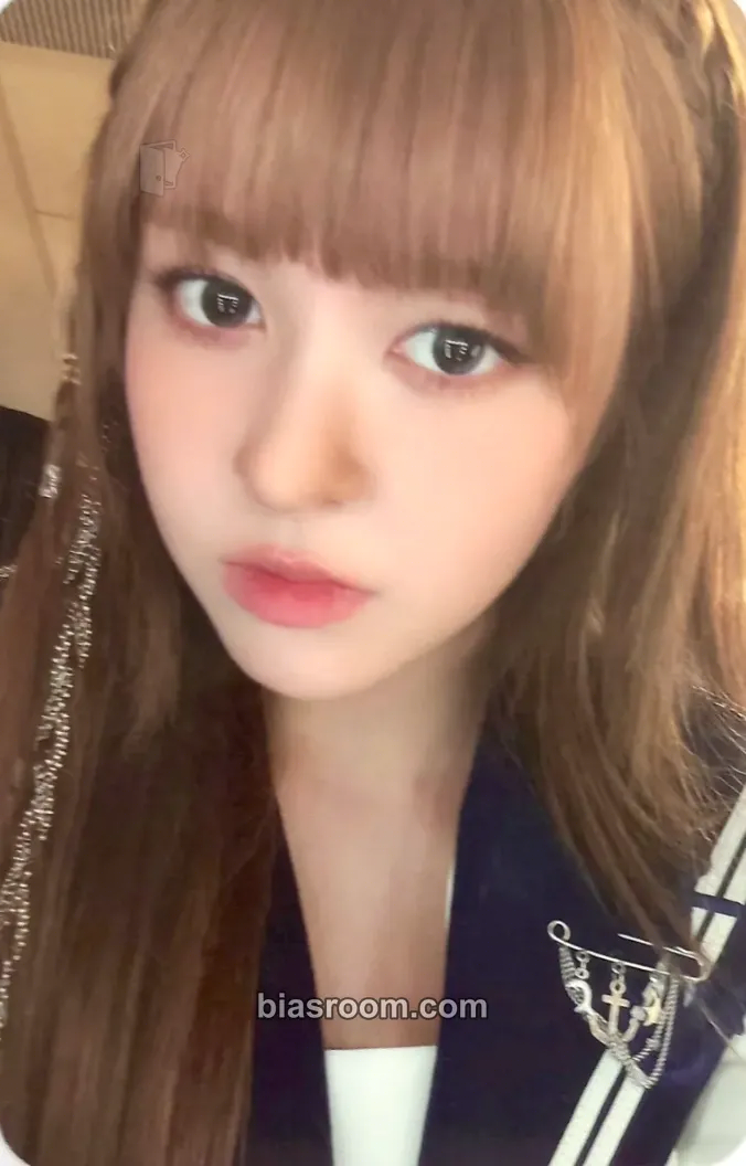 Lily Fe3O4: STICK OUT Photocard - NMIXX - NMIXX K-pop photocard