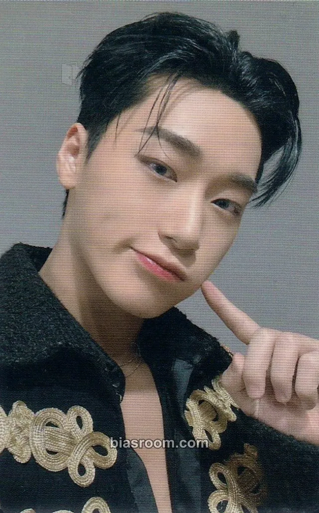 San Towards The Light : Will To Power World Tour 2024 - 2025 Photocard - ATEEZ - ATEEZ K-pop photocard