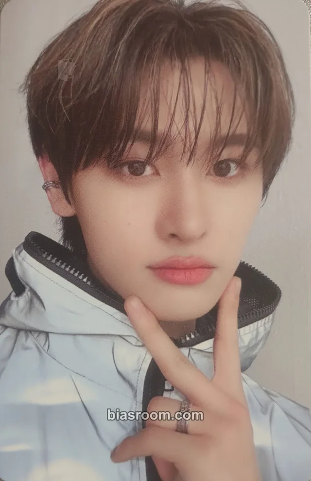 TRENDZ - Eunil - Chameleon Album album photocard album inclusion B version