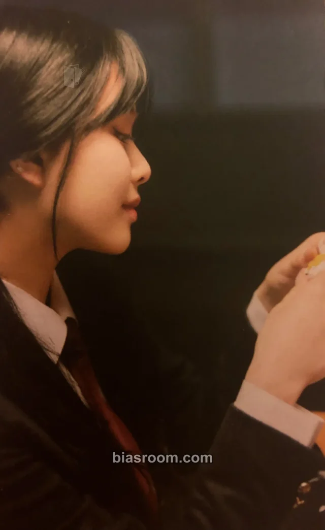 PURPLE KISS - Swan - Twenty Album album inclusion postcard set