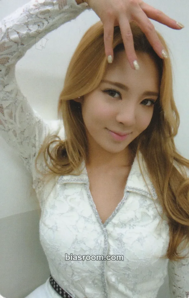 Girls' Generation - Hyoyeon - Mr. Taxi Album