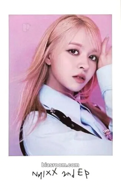 Lily Fe3O4: BREAK Photocard - NMIXX - NMIXX K-pop photocard