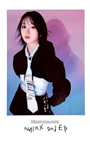 Haewon Fe3O4: BREAK Photocard - NMIXX - NMIXX K-pop photocard