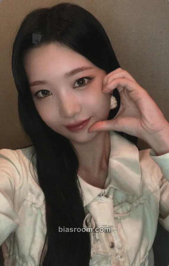 De_Hana The A(e)nd Photocard - Cosmosy - Cosmosy K-pop photocard