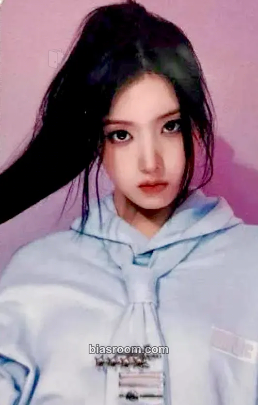 Jiwoo Fe3O4: BREAK Photocard - NMIXX - NMIXX K-pop photocard
