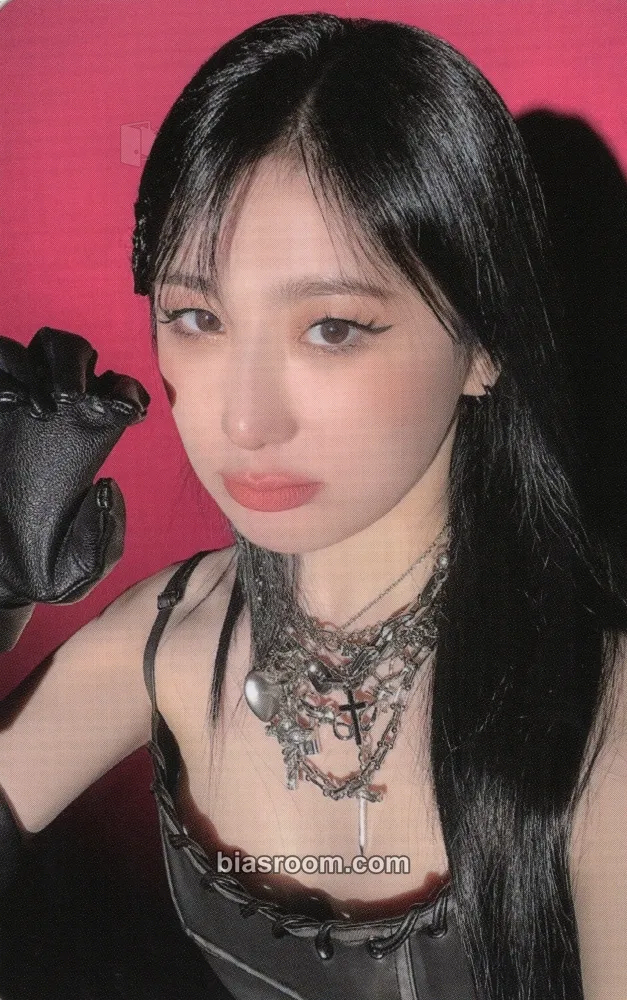 Lee Chaeyeon SHOWDOWN Photocard - Lee Chaeyeon K-pop photocard