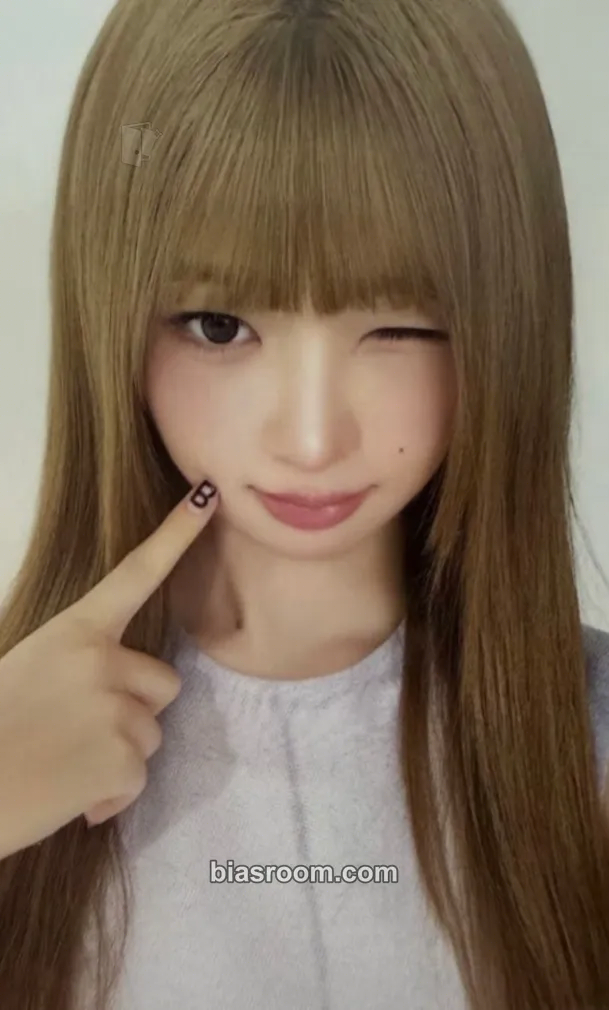 Rei REVIVE+ Photocard - IVE - IVE K-pop photocard