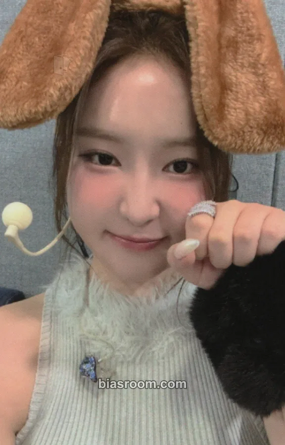 Minyoung Love 2 Photocard - BBGIRLS - BBGIRLS K-pop photocard