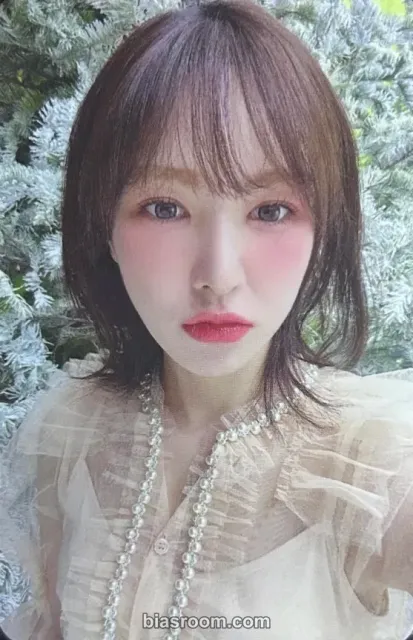 Wendy Red Velvet 2022 Winter SMTOWN : SMCU PALACE K-pop photocard