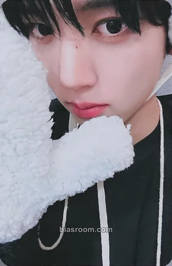 Yujin Melting Point Photocard - ZEROBASEONE - ZEROBASEONE K-pop photocard