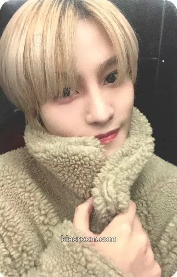 Yangyang On My Youth Photocard - WayV - WayV K-pop photocard