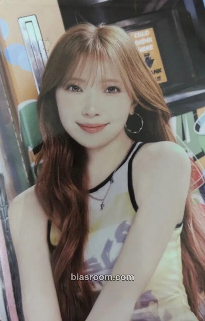 Mayuka 2026 SEASON’S GREETINGS “Forward With U” Photocard - NiziU - NiziU K-pop photocard