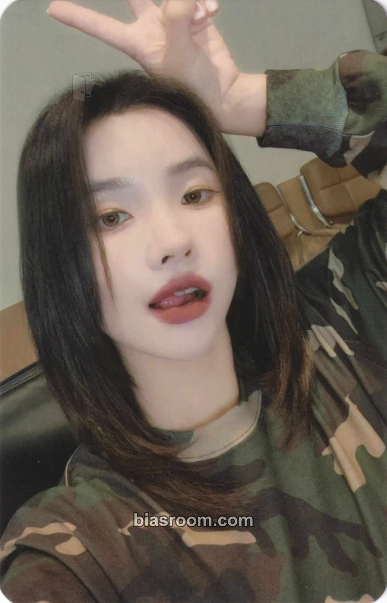 Soyeon 6th Anniversary Photocard - i-dle - i-dle K-pop photocard