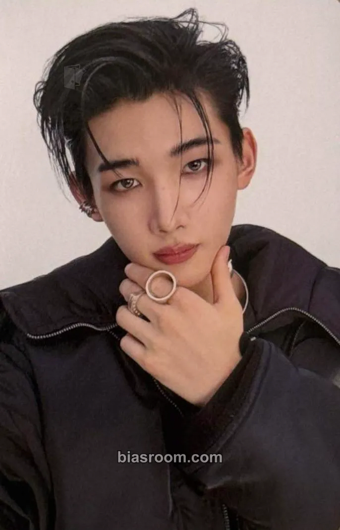 Jo AWAKEN THE BLOODLINE (Asia Tour) Photocard - &TEAM - &TEAM K-pop photocard