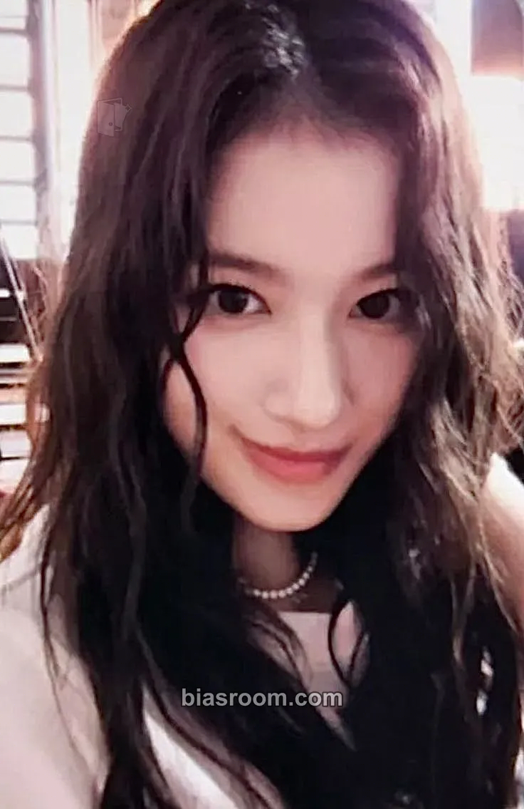 Sana 2023 Season's Greetings: SECRET LIFE @HOUSE Photocard - TWICE - TWICE K-pop photocard