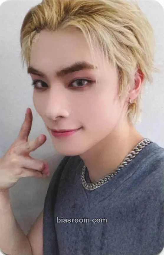 Xiaojun Give Me That Photocard - WayV - WayV K-pop photocard