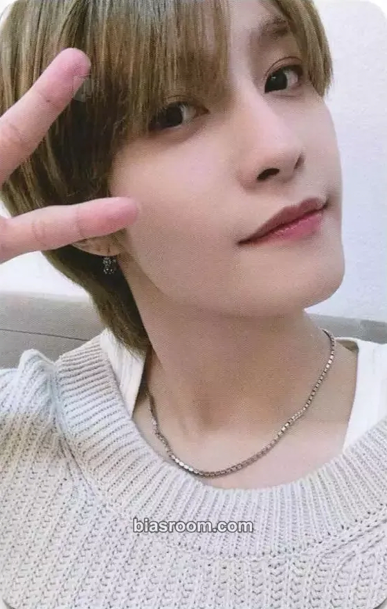 Yangyang Give Me That Photocard - WayV - WayV K-pop photocard