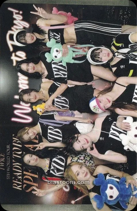 5th World Tour Ready To Be in Japan Special DVD Photocard - TWICE - TWICE K-pop photocard