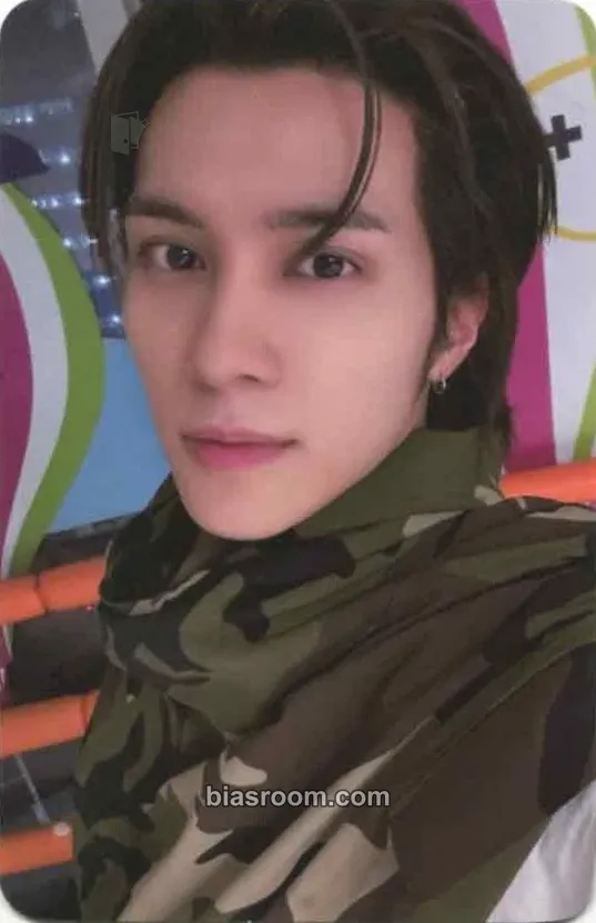 Hendery Frequency Photocard - WayV - WayV K-pop photocard