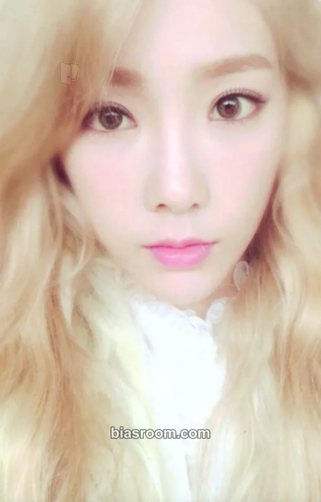 Girls' Generation - Taeyeon - Dear Santa Album album photocard