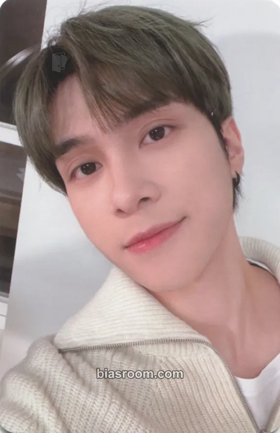 Hendery Phantom Photocard - WayV - WayV K-pop photocard