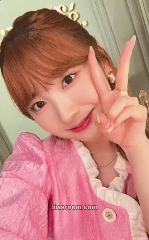 Miihi 2024 SEASON'S GREETINGS “To Us” Photocard - NiziU - NiziU K-pop photocard