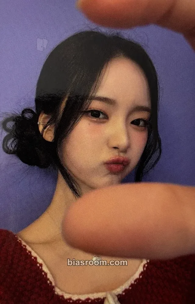 ICHILLIN’ - E.JI - Wild Cherry Album