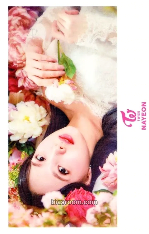 Nayeon Twice 2nd Tour: Twiceland Zone 2 – Fantasy Park Photocard - TWICE - TWICE K-pop photocard