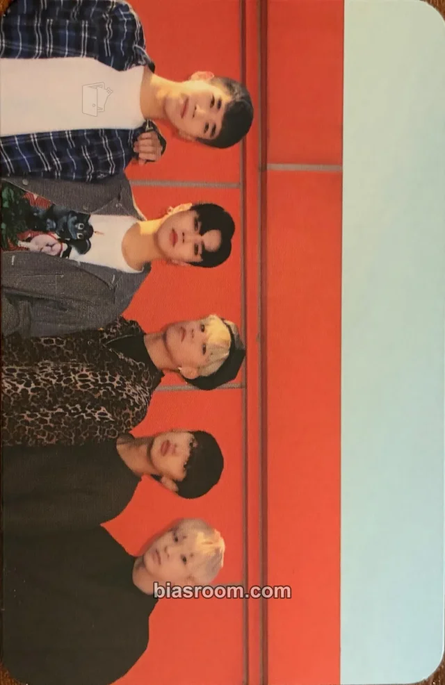 VANNER - V Album album photocard