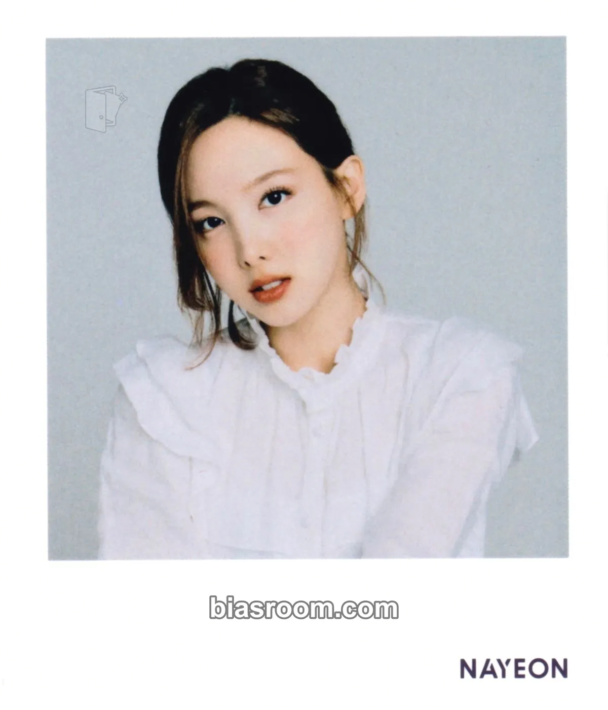 Nayeon TWICE: World In A Day Photocard - TWICE - TWICE K-pop photocard