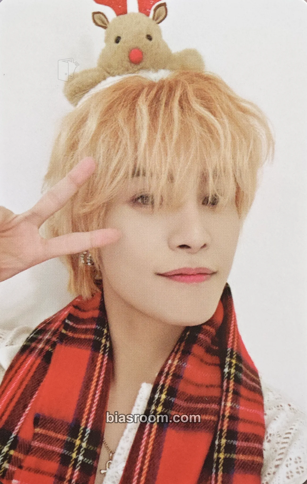 Yangyang Pink Christmas 2023 Photocard - NCT - NCT K-pop photocard