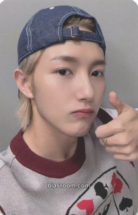 Renjun Golden Age Photocard - NCT - NCT K-pop photocard