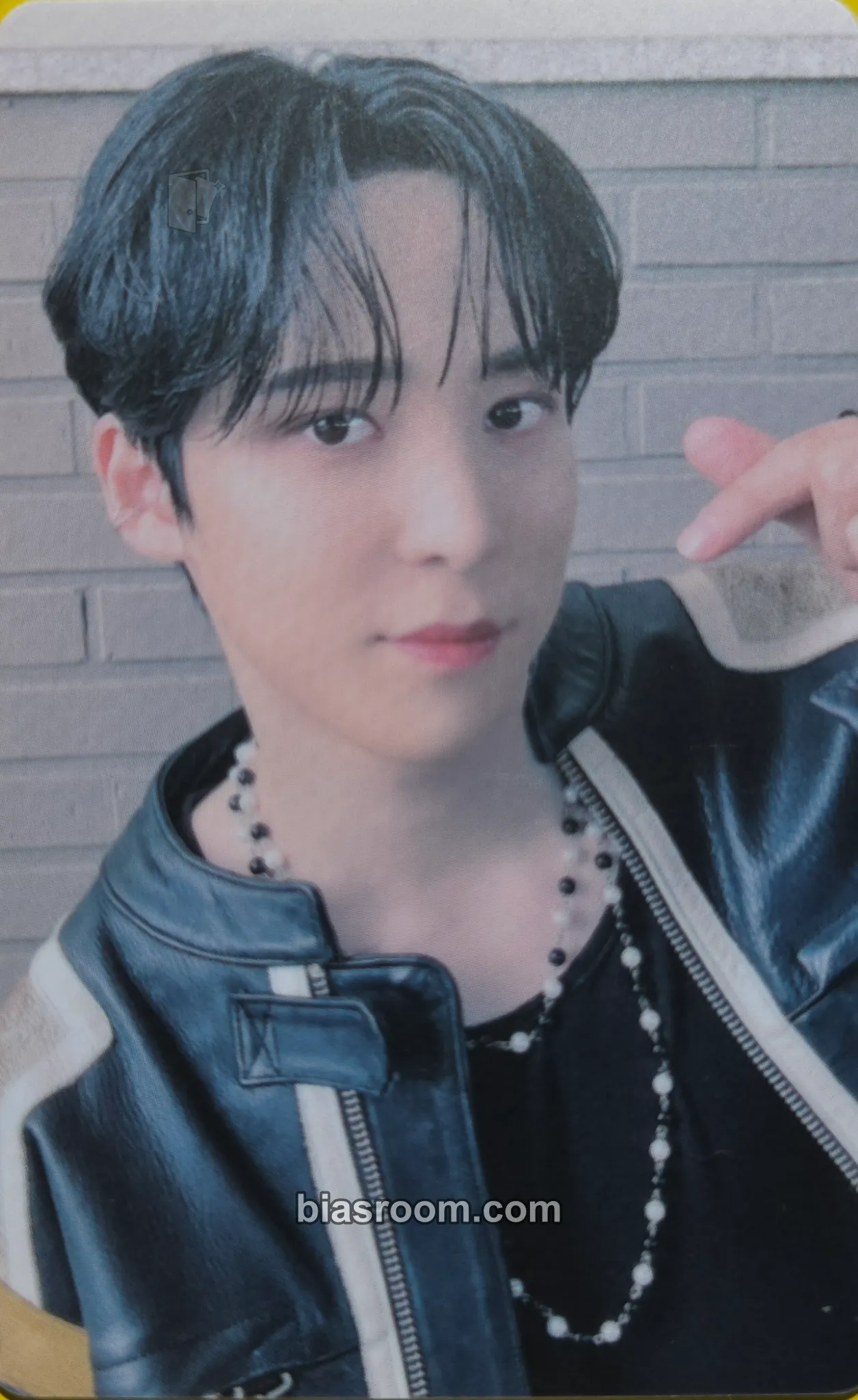 Yunho THE WORLD EP.1 : MOVEMENT Photocard - ATEEZ - ATEEZ K-pop photocard