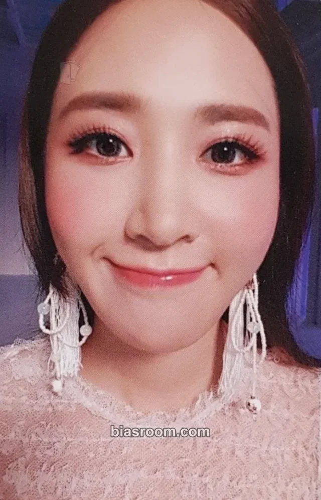 Girls' Generation - Yuri - The First Scene (Yuri Solo) Album album photocard