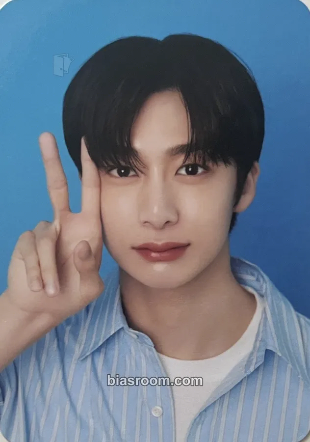Hyungwon Hyungwon x Wellage Photocard - MONSTA X - MONSTA X K-pop photocard