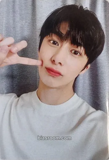 Hyungwon Hyungwon x Wellage Photocard - MONSTA X - MONSTA X K-pop photocard