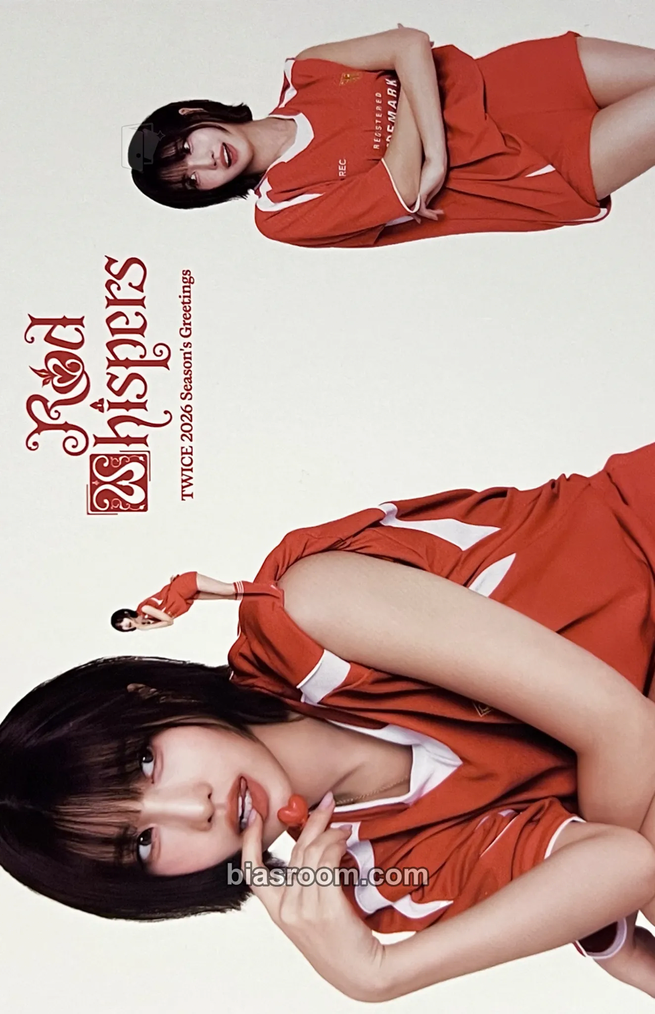 Momo 2026 Season’s Greetings: RED WHISPERS Photocard - TWICE - TWICE K-pop photocard