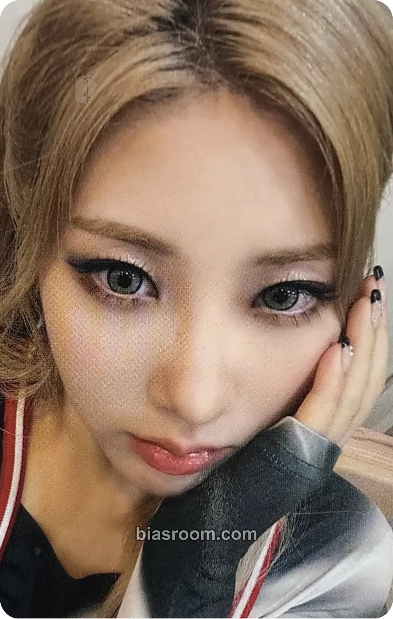 Chaein Geekyland Photocard - PURPLE KISS - PURPLE KISS K-pop photocard