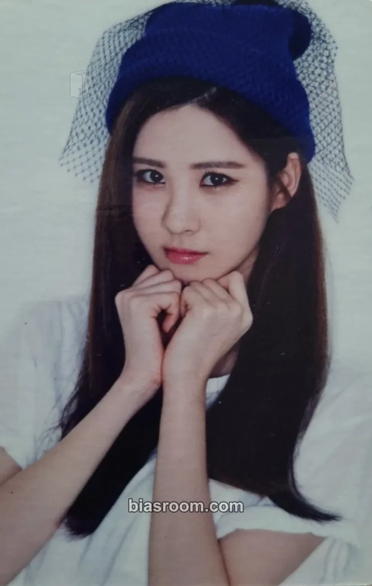 Seohyun Season’s Greetings 2015 Photocard - Girls' Generation - Girls' Generation K-pop photocard