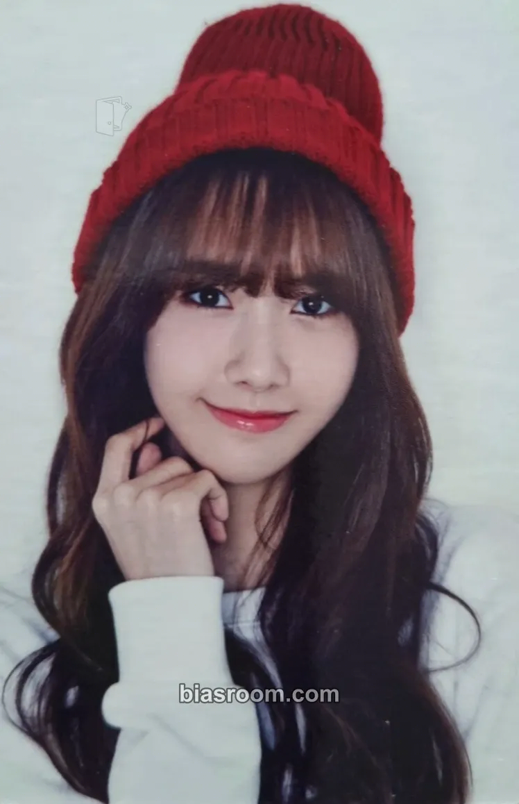 Yoona Season’s Greetings 2015 Photocard - Girls' Generation - Girls' Generation K-pop photocard