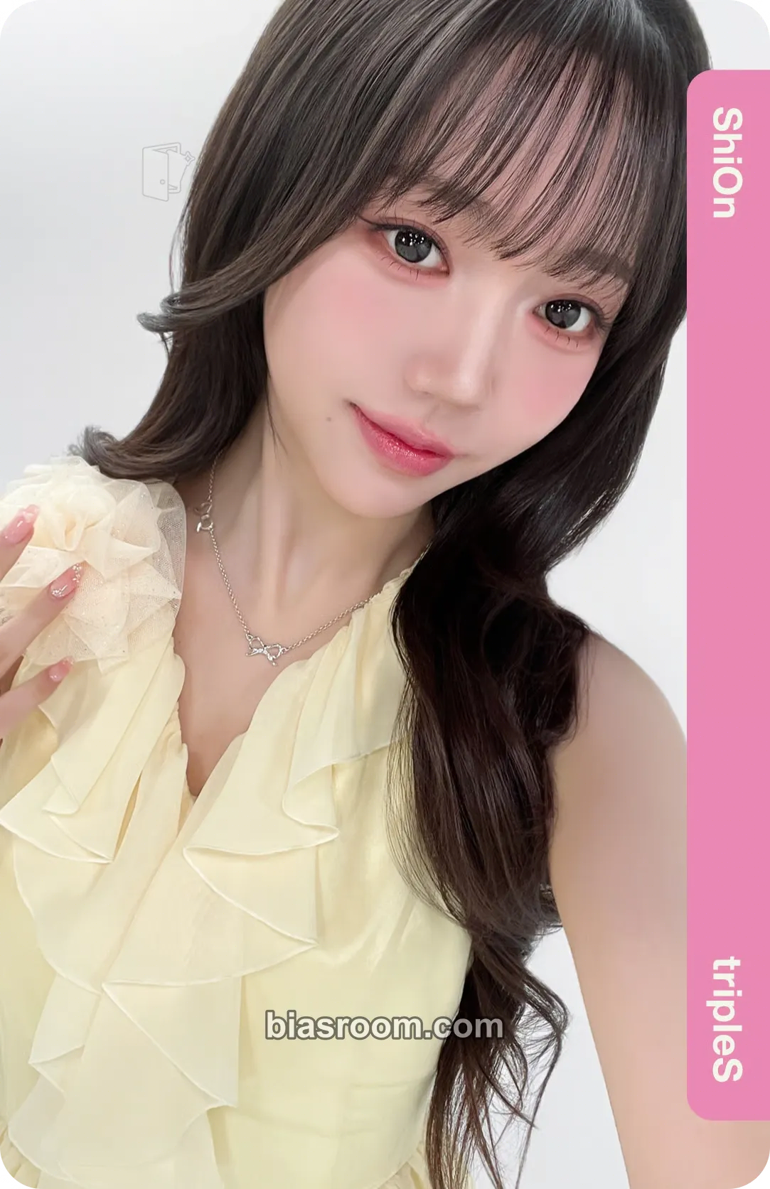 Shion tripleS 1st Asia Tour: My Secret New Zone Photocard - tripleS - tripleS K-pop photocard