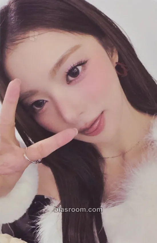 Nagyung 2025 fromis_9 WORLD TOUR <NOW TOMORROW.> Photocard - fromis_9 - fromis_9 K-pop photocard