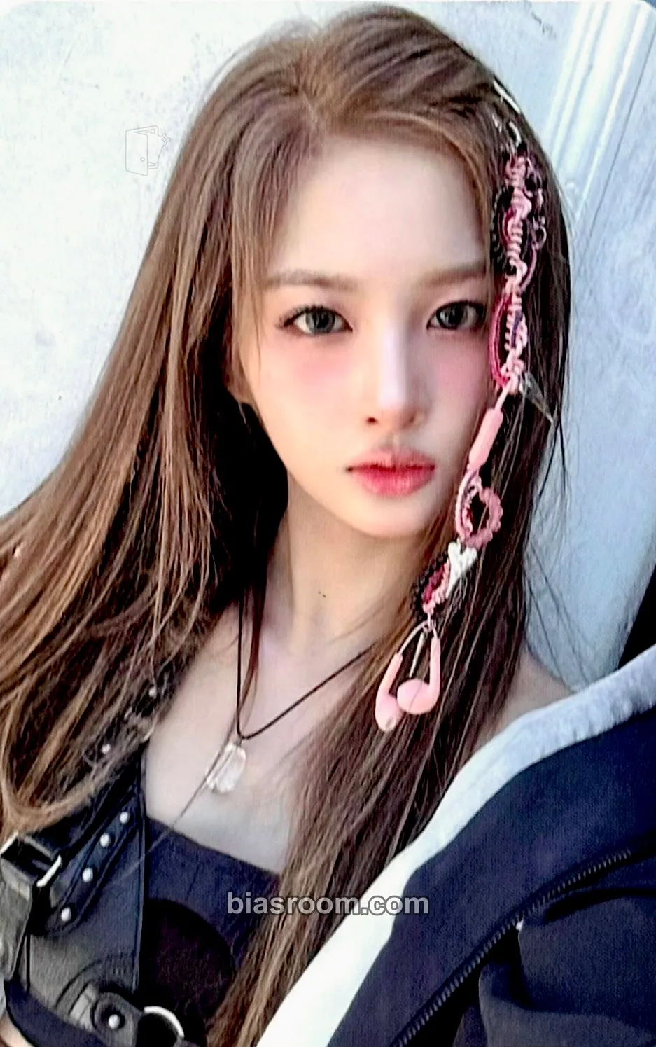Sullyoon Blue Valentine Photocard - NMIXX - NMIXX K-pop photocard