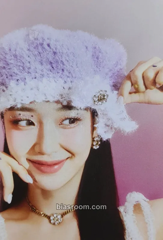 Sumin WE NEED LOVE Photocard - STAYC - STAYC K-pop photocard