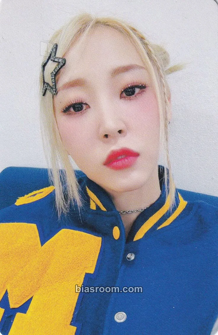 Moonbyul Starlit of Muse Photocard - MAMAMOO - MAMAMOO K-pop photocard